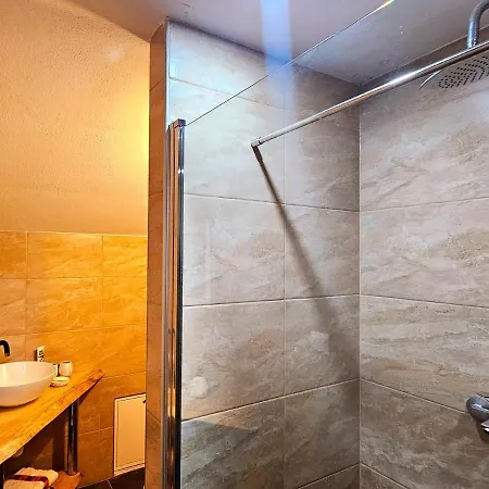Holiday home Kuca Za Odmor Ceif Dropci