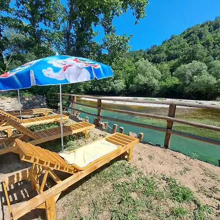 Kuca Za Odmor Ceif Holiday home *